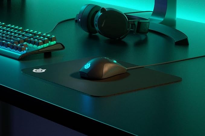 SteelSeries QcK Gaming Mouse Pad - Medium Cloth - Optimized For Gaming Sensors