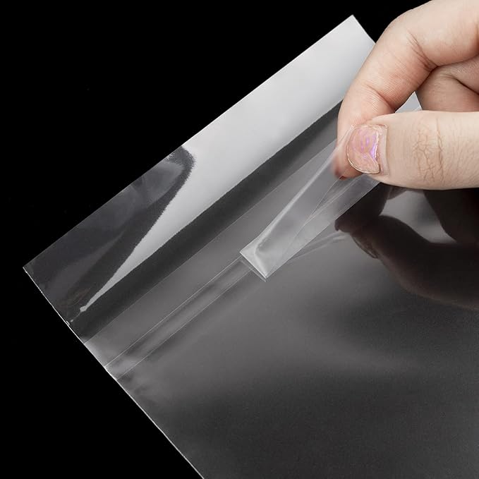 AUEAR, 200 Pack (8-7/16"x 12-1/4") Crystal Clear Resealable Sleeves Bags - Self Sealing Plastic Bags for Packaging Clothing, 8x12 Prints, Photos, Party Decorative Gift