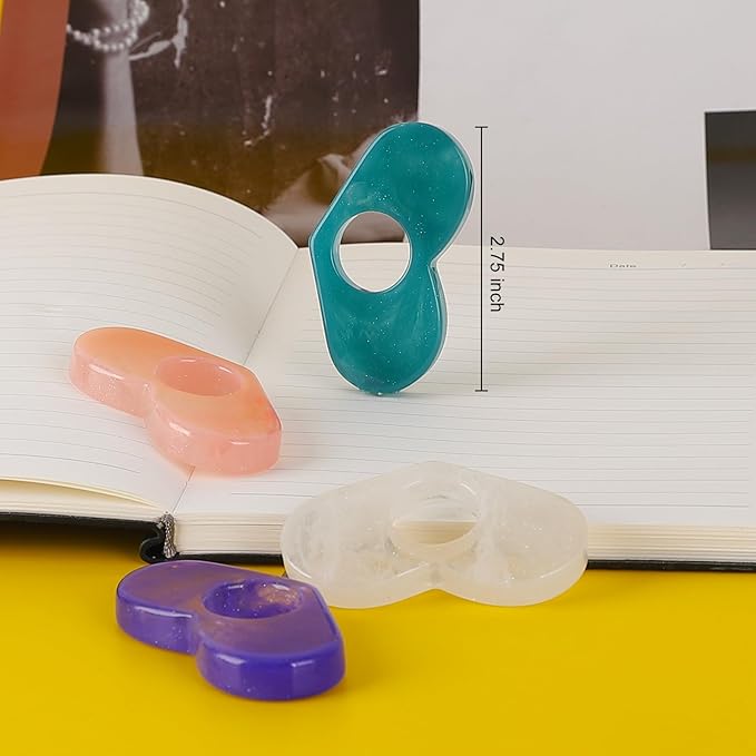 Thumb Page Holder for Reading 2Pack, Starry Sky Thumb Bookmark, Heart-Shaped Book Opener Holder, Book Finger Page Holder, Book Accessories for Reading Lovers(Blue, Purple）