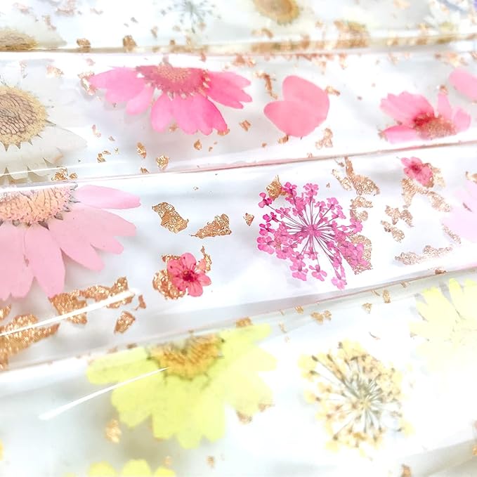 Daisy Epoxy Bookmarks Dried Flower Resin Bookmark Pressed Flower Bookmark Transparent Floral Dried Flower Page Marker acrylic bookmark for Kids Woman Teacher Students yellow daisy
