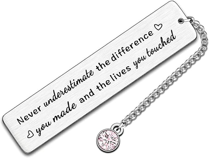RFTWXHPN Coworker Colleague Appreciation Thank You Gifts Bookmark for Women Employees Volunteers Never Underestimate The Difference You Made Book Mark for Staff Social Workers Gifts