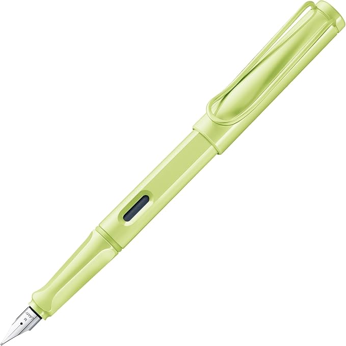 LAMY safari springgreen - Fountain Pen with ergonomic grip & polished steel nib in size M - ideal for any Writing & Calligraphy - including LAMY T 10 blue cartridge - Right-Handed