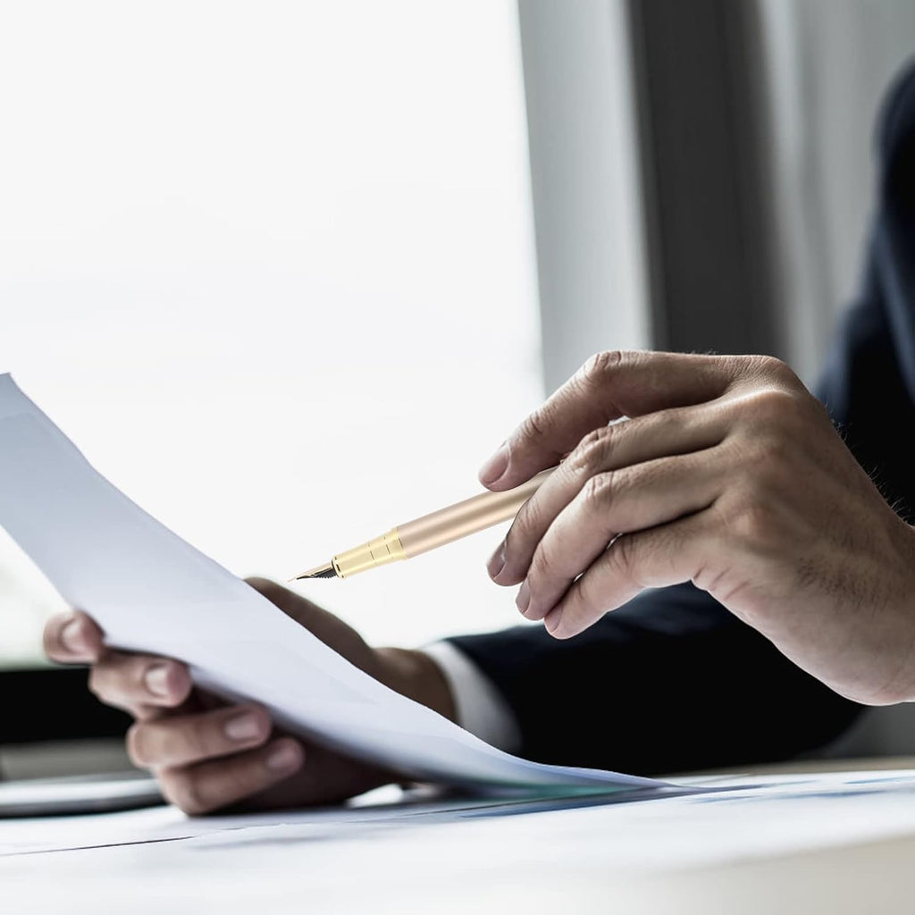 Cheericome Fountain Pen Set - Luxury Writing Instrument for Men & Women - Fine Nib With 10 Ink Cartridges and Refill Converter - Gold