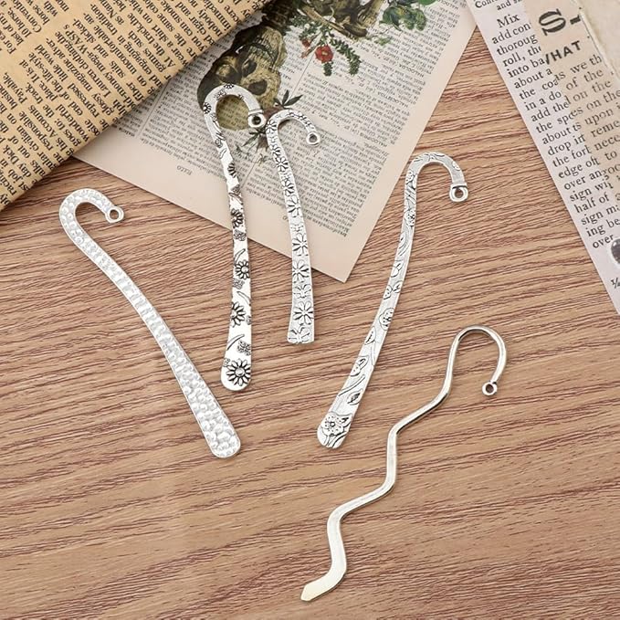 13pcs/Set Metal Bookmark for Women Men, Hairpin Hook Antique Tibetan Silver Carved Hook Bookmarks with Loop, Unique Charm Book Marker for Book Lovers Unique Gift