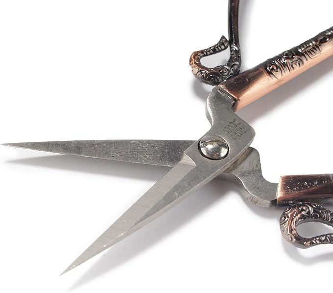 JubileeYarn Classic Chinese Small Embroidery Craft Scissors - Copper - 1 Scissor
