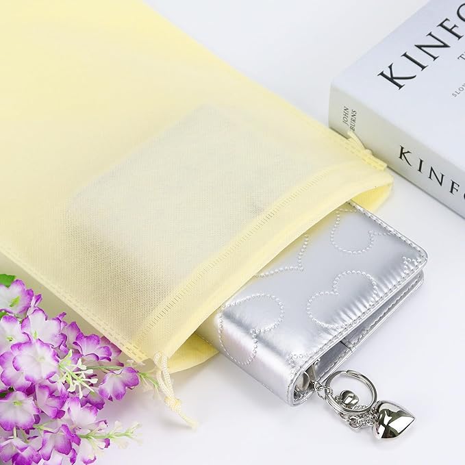 A6 PU Leather Cotton-Padded Binder 6-Ring Notebook Binder Cover with Silver Keychain for A6 Filler Paper, Refillable A6 Personal Planner Budget Binder with Magnetic Buckle Closure