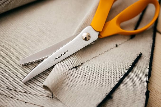 Fiskars 1005130 Tijeras Dentadas Classic 23, 8.8 x 23.1 x 1.9 cm, Standard