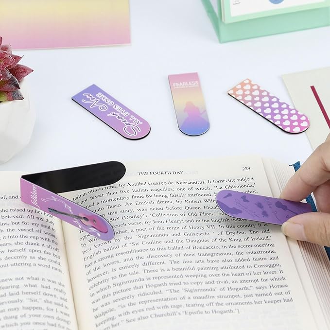 5Pcs Magnetic Bookmarks T-S Bookmarks Page Markers for Fans Readers, Women, Men, Book Lovers, Students Teachers, Funny Office Supplies Stationery Gifts Used in Office, School, Home (Purple)