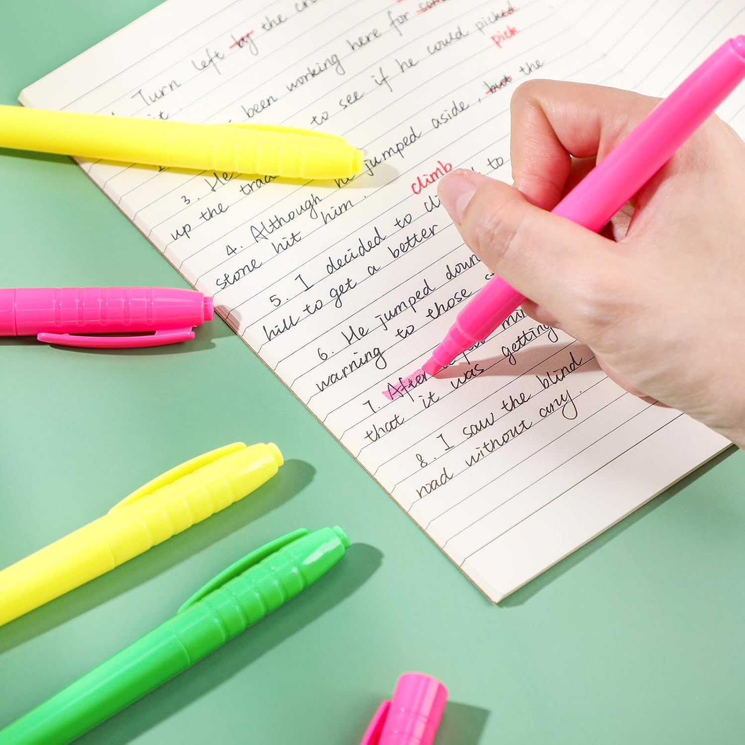 Seajan 120 Pack Highlighters Assorted Colors Highlighter Markers Chisel Tip Highlighter Pens Quick Drying Markers Bulk for Adults Home Office Supplies(Bright Colors)