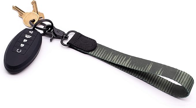 POCKT Lanyard for Keys Wristlet Strap Key Chain Holder for Men and Women - Cool Hand Wrist Lanyards for Keys and Wallets