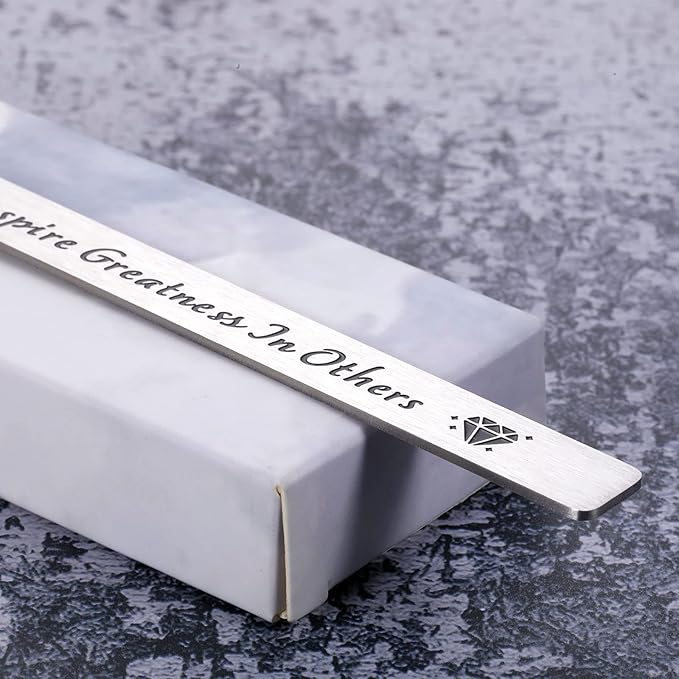 Great Leaders Bookmark Appreciation Thank You Boss Day Gifts for Boss Lady Mentor Supervisor PM Coworker Women Men Bosses Day Retirement Farewell Promotion Celebration Gift Christmas Work Office