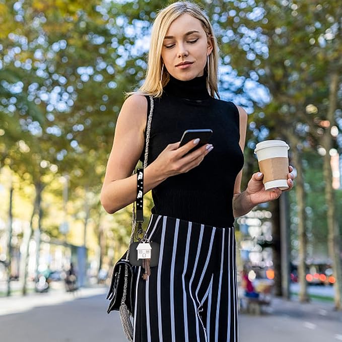 Wrist Lanyard for Women and Men, Keychain Lanyard for Keys, Wrist Keychain Strap Lanyard for Car Keys ID Badge Wallet Card Holder(Apricot)