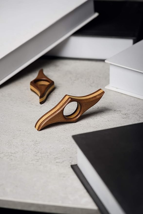 TILISMA Wooden Book Page Holder - Handmade Walnut Thumb Book Accessories - Reading Gadget to Read in Bed - Gifts for Book Lovers, Avid Readers, Bookworms, Librarians - Bookmark (Medium)