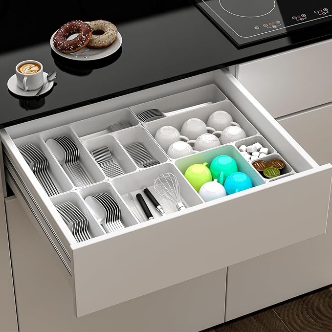 60 Pcs Plastic Drawer Organizer Set,5 Size Small Storage Containers for Organizing Jewelry,Utensil,Junk,Tea,Makeup,Shallow Drawer Organizers Tray Suitable for Office,Desk,Bathroom,Vanity,Kitchen,White