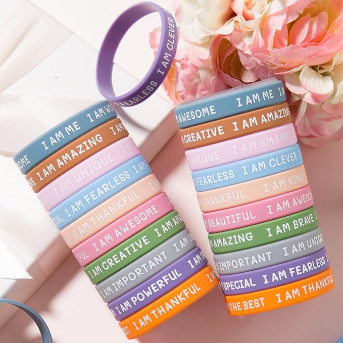 100 Pieces Students Inspirational Silicone Wristbands Motivational Quotes Rubber Bracelets for Kids Students Back to School Gifts （Bright Colors） Office Products