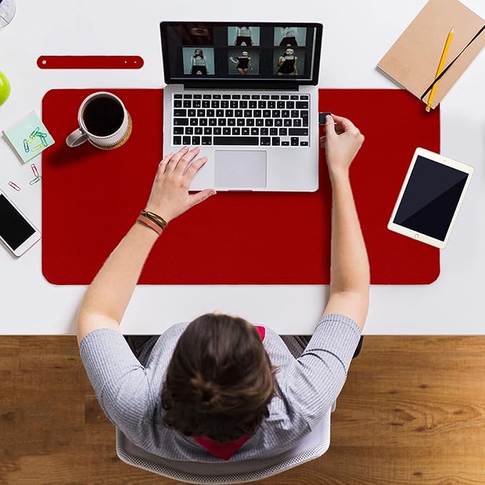 ‎Boutilon Leather Desk Pad 24"x 14" Non-Slip Mouse Pad,Office Desk Mat,Waterprooft PU Leather Desk Blotter,Desk Pad Protector,Desk Writing Pad for Home Office Decor (S-Red)