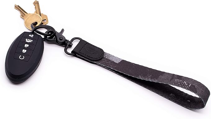 POCKT Lanyard for Keys Wristlet Strap Key Chain Holder for Men and Women - Cool Hand Wrist Lanyards for Keys and Wallets