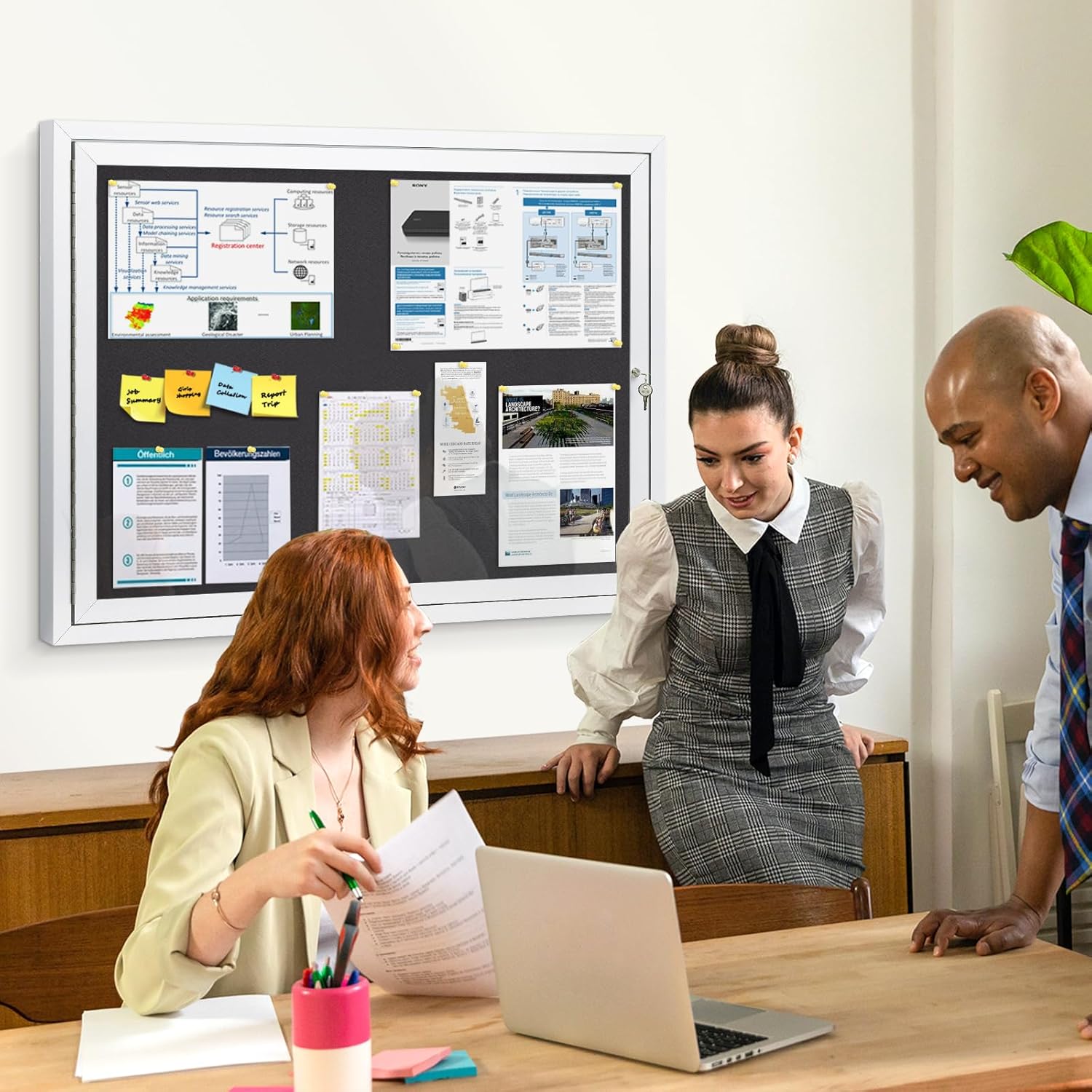 SWANCROWN Enclosed Bulletin Board Weatherproof 37x28in, Outdoor Lockable Bulletin Board Wall Display Case for Office School Commerce, Black Felt, Sliver Aluminum Frame (8xA4)