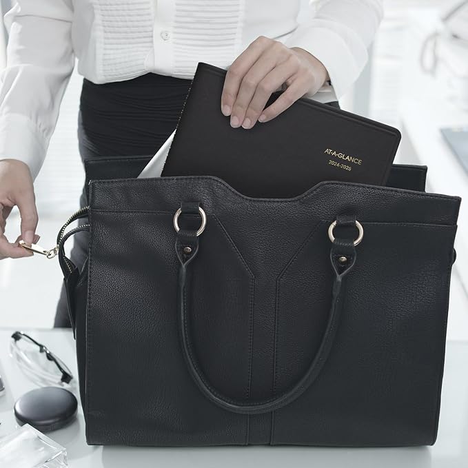 AT-A-GLANCE Planner 2024-2025 Academic, Monthly, 9" x 11", Large, Flexible Cover, Black (7007405)