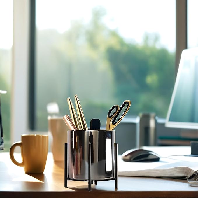 Office Organization Pen holder for desk With Silver Ceramic Pen Holder For Desks and kitchen Appliance Holders