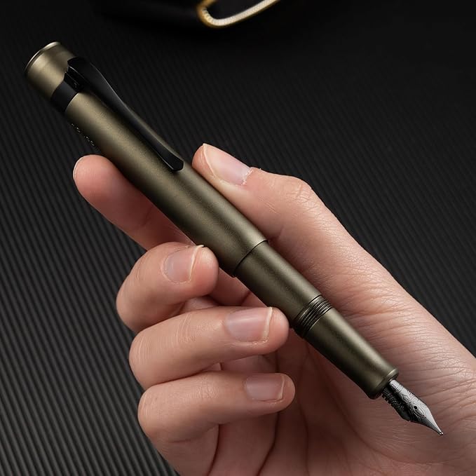 Hongdian M2 Black Forest Mini Fountain Pen, Fine Soft Nib & Sleek Shape Aluminium Short Pocket Travel Pen (Caramel Brown)
