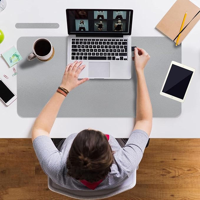 ‎Boutilon Leather Desk Pad 35"x 17" Non-Slip Mouse Pad,Office Desk Mat,Waterprooft PU Leather Desk Blotter,Desk Pad Protector,Desk Writing Pad for Home Office Decor (L-Silver,35"x 17")