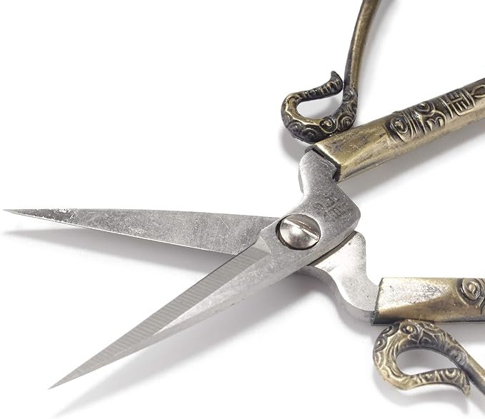 JubileeYarn Classic Chinese Small Embroidery Craft Scissors - Bronze - 1 Scissor
