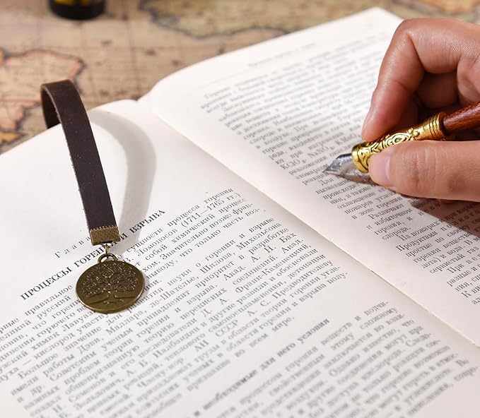 Bookmarks, Handmade Retro Cross Tree of Life Bible Bookmark with Long Leather Straps, Christian Saint Book Mark, Ideal Catholic Gift (Style 11)