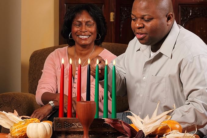 Kwanzaa Kinara Candle Holder Set with Flameless Battery Powered Electric Candles, Flameless Kwanzaa Candles - Set of 7 Tapers (Battery Operated) Mishumaa Saba, Realistic 3D Flames, Remote Control