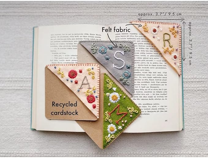 MOTEERLLU Personalized Hand Embroidered Corner Bookmark,Felt Triangle Page Stitched Handmade Bookmark,Unique Cute Flower Letter Embroidery Bookmarks Accessories for Book Lovers