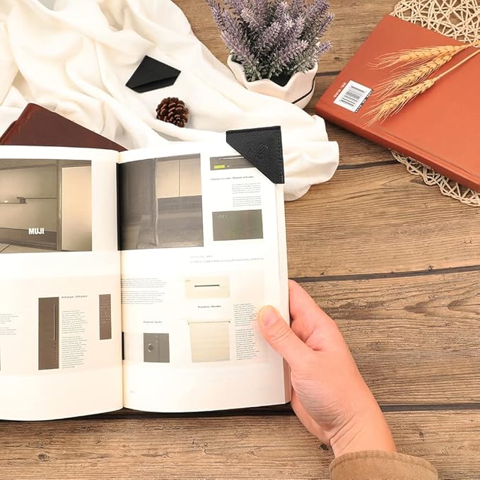 3 Pieces Leather Bookmarks Handmade Page Marker for Men Women Faux Leather Page Clips Corner Book Markers for Teachers Christmas Gift for Writers Bookworm Book Lovers (06-Black)