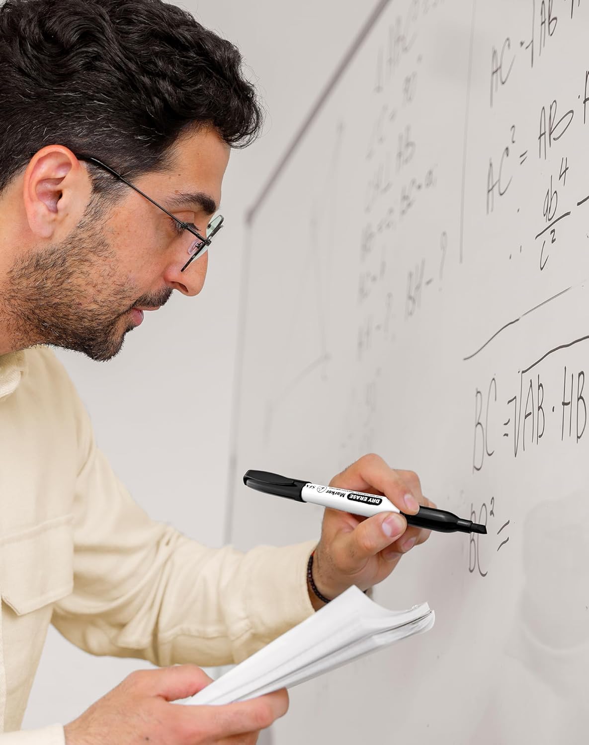 SFAIH Dry Erase Markers Chisel Tip Bulk, 144 Pack Black White Board Markers, Versatile Lines, Low Odor, 1s Quickly Dry, Perfect for School Supplies and Office