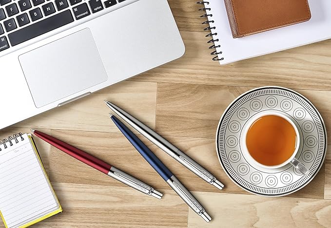 Parker Jotter London Trio Discovery Pack: Ballpoint Pen (Royal Blue), Gel Pen (Red Kensington) & Mechanical Pencil (Stainless Steel)