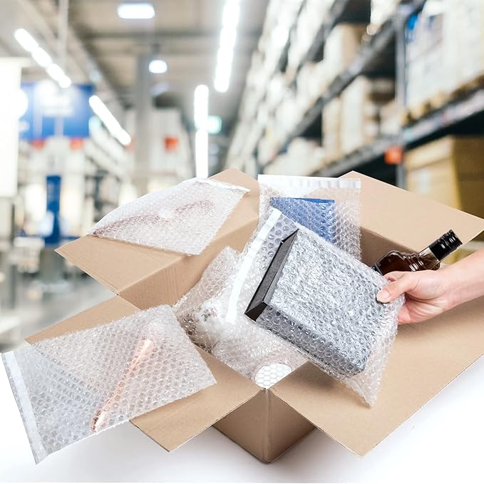 Clear Bubble Out Bags, 4 x 5.5 Inches. 500 Pack Self Seal Bubble Pouches. Polyethylene Clear Bubble Bags for Packing. Waterproof Clear Bubble Out Pouches for Fragile Things