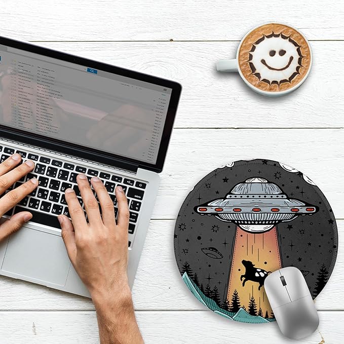 Gctriki Small Round Mouse Pad for Desk, Stitched Edge Non-Slip Rubber Base, Funny UFO Cow Mousepad for Laptop Computer Gaming, Cute Home Office Decor Desk Accessories Supplies, 8.6 x 8.6 Inch