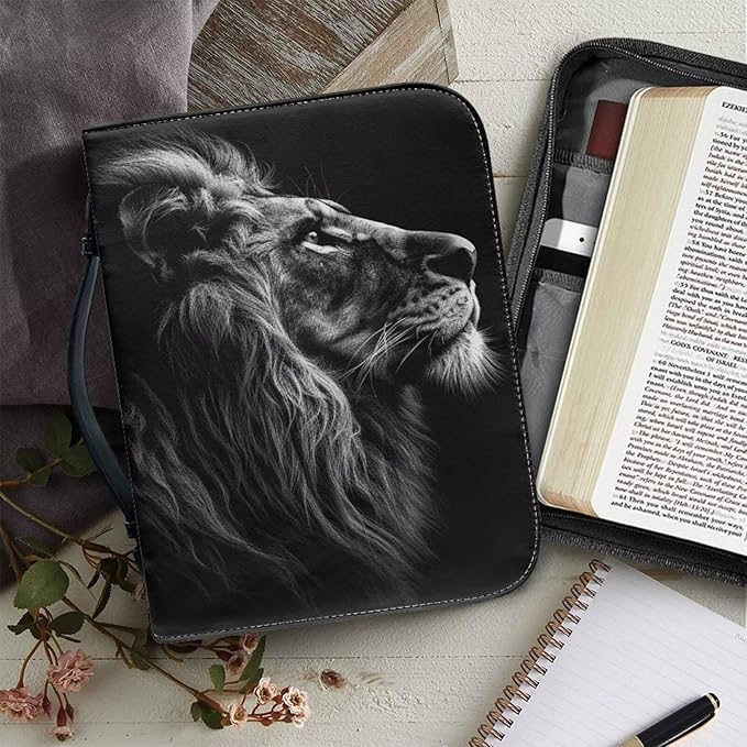 Lotusorchid Lion Print Faux Leather Bible Covers for Men, Portable Zippered Bible Carrying Case Bible Tote Bag for Women Girls, Christian Bible Study Accessories, Black, M