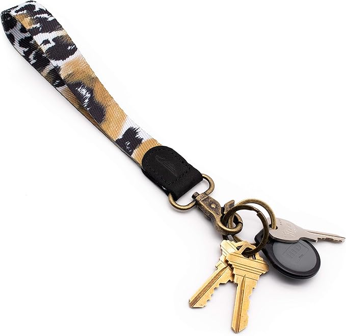 POCKT Lanyard for Keys Wristlet Strap Key Chain Holder for Men and Women - Cool Hand Wrist Lanyards for Keys and Wallets