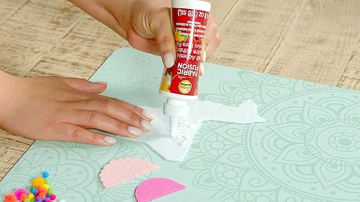 Aleene's Felt Adhesive Fabric Glue, White (43234) (Pack of 2)