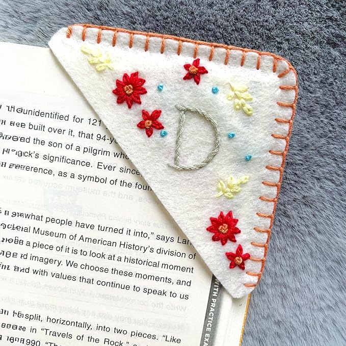 Personalized Hand Embroidered Corner Bookmark, Bookmarks for Women, Personalized Bookmark for Books, Cute Flower Book Mark, Hand Stitch Gift for Women for Book Lovers by HNQCPCVU (D, White)