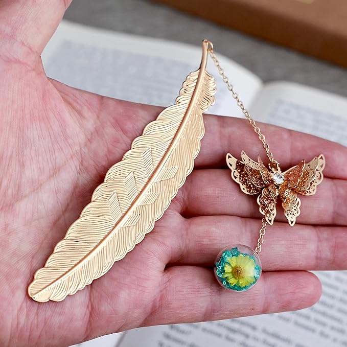 Toirxarn Gold Feather Bookmark with Butterfly Charm - Elegant Bookmarks for Women, Book Lovers Gifts, Book Marker for Reading, Teacher Appreciation Gifts, Unique Birthday Gifts, Stocking Stuffers