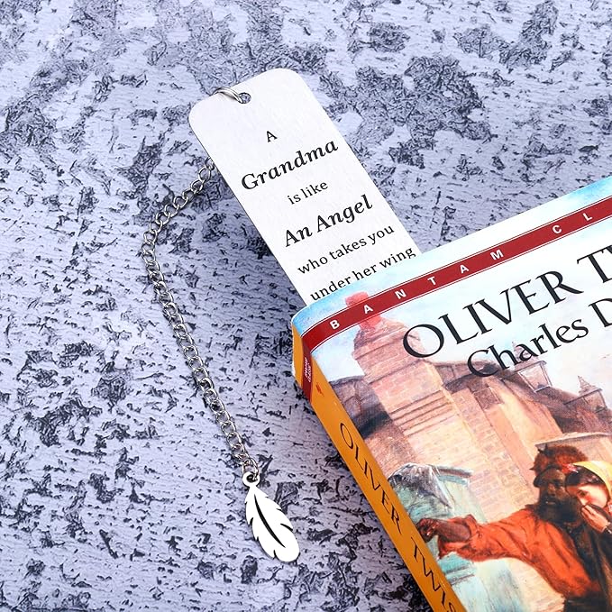 Christmas Gifts for Grandma, Grandma Christmas Bookmark Grandma Gifts Mothers Day Gifts for Grandma Women Nana Things for Grandma Birthday Grandparents Gifts from Granddaughter Grandson Teens Kids