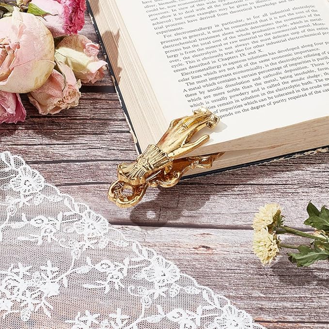 Lady's Hand Shaped Book Clip Vintage Gold Metal Bookholder Paper Page Holder Clip 3D Bookmarks Junk Journal Clip Traveler Scrapbook Kit Document Clip Stationery for Students Workbook