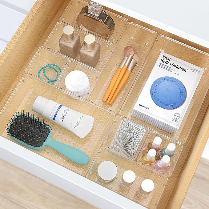 7 PCS Clear Plastic Drawer Organizers Set, 4 Size Desk Drawer Organizer Trays for Makeup, Jewelry, Kitchen Utensils, Gadgets and Office Accessories
