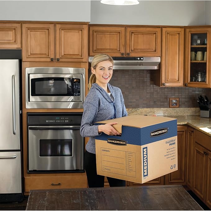 Bankers Box Medium Prime Moving Box 8 Pack, Reinforced Handles, Tape-Free Assembly, Attached Lid, 18-in x 15-in x 14-in (0062806)