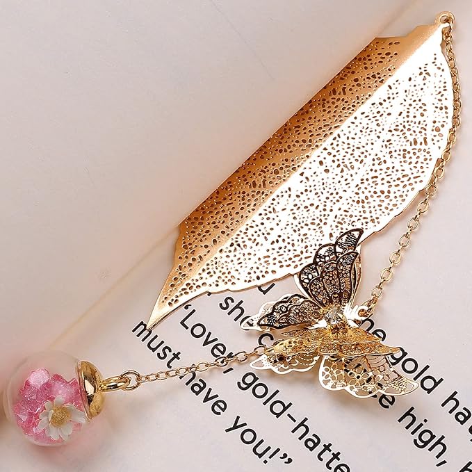 Toirxarn Metal Leaf Bookmark - Unique Gift for Women Ideal for Birthday Teacher Appreciation Mother's Day, Chic Literary Accessory & Elegant Reading Companion for Readers and Book Lovers