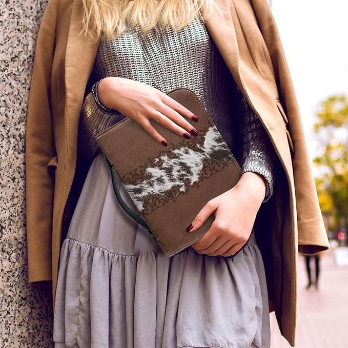 Vintage Cow Print Leather Bible Cover Bible Cover Cases for Church Studying Pouch Bible Tabs Carrier Pen Holder Multi Pocket Bible Bag