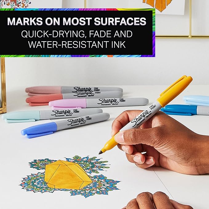 Sharpie Permanent Marker Pens Gift Set | Unicorn Money Box & Marker Pens | Fine Point | Assorted Mystic Gem Colours | 16 Count | Unicorn Gifts for Girls & Boys