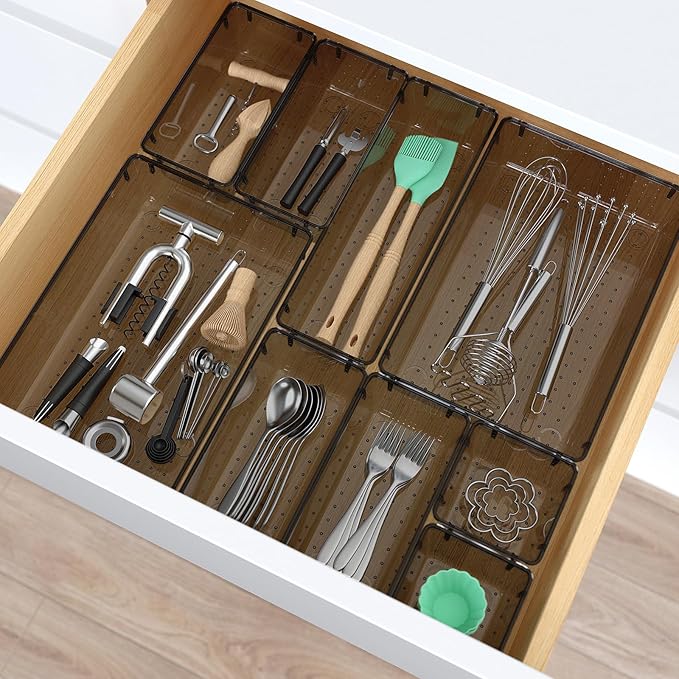 23 PCS Clear Plastic Drawer Organizers Set, 4 Size Desk Drawer Organizer Trays for Makeup, Jewelry, Kitchen Utensils, Gadgets and Office Accessories, Black