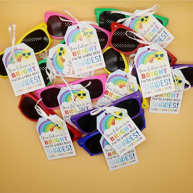 End of the School Year Gifts for Students for Graduation Sunglasses 2025 Pre K Preschool Kindergarten Graduation Decorations, BYYJ Future is So Bright, End of the School Year Party Decorations, 18Pcs