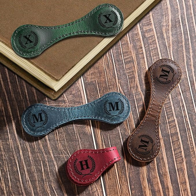 Personalized Magnetic Leather Bookmark - Genuine Leather Custom Bookmark with Initials, Handmade Magnetic Clips for Book Lovers, Readers, Kids, and Women - Premium Magnet Bookmark Charm
